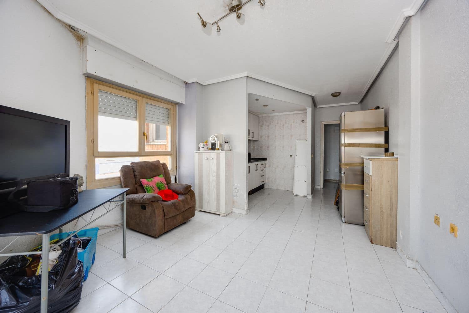 1 bedroom Apartment for sale in Torrevieja with pool garage - € 75,000 (Ref: 9993801)