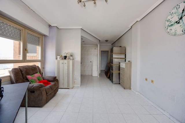 1 soverom Leilighet til salgs i El Molino, Torrevieja med svømmebasseng garasje - € 75 000 (Ref: 9993801)