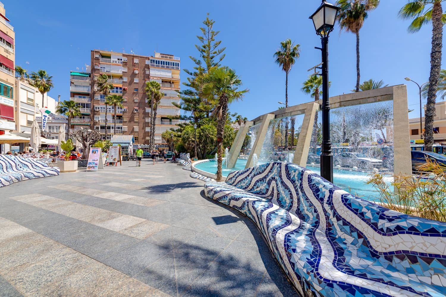 1 bedroom Apartment for sale in Torrevieja with pool garage - € 75,000 (Ref: 9993801)