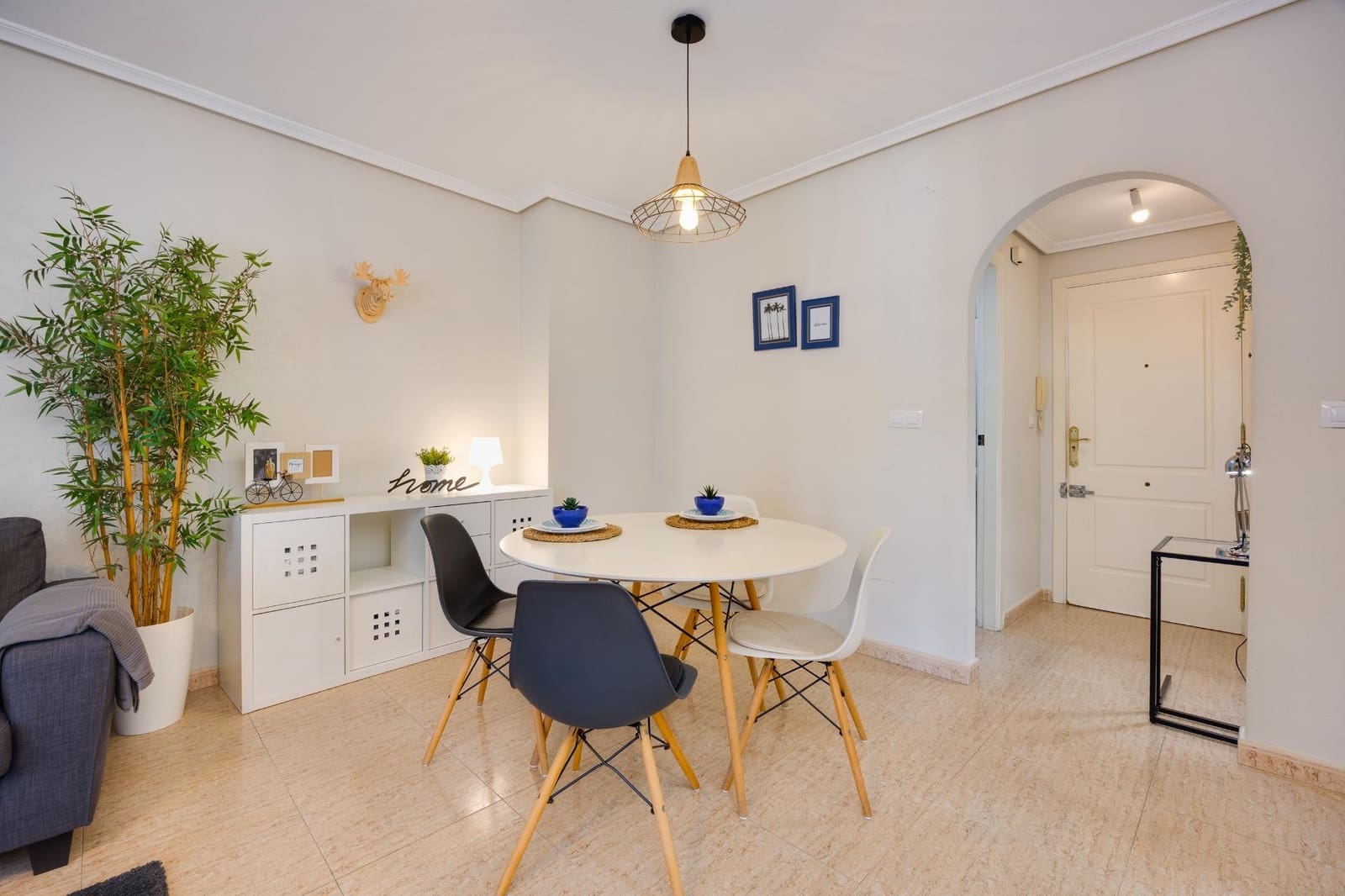 Apartamento de 1 habitación en Torrevieja en venta con garaje - 109.990 € (Ref: 10007197)