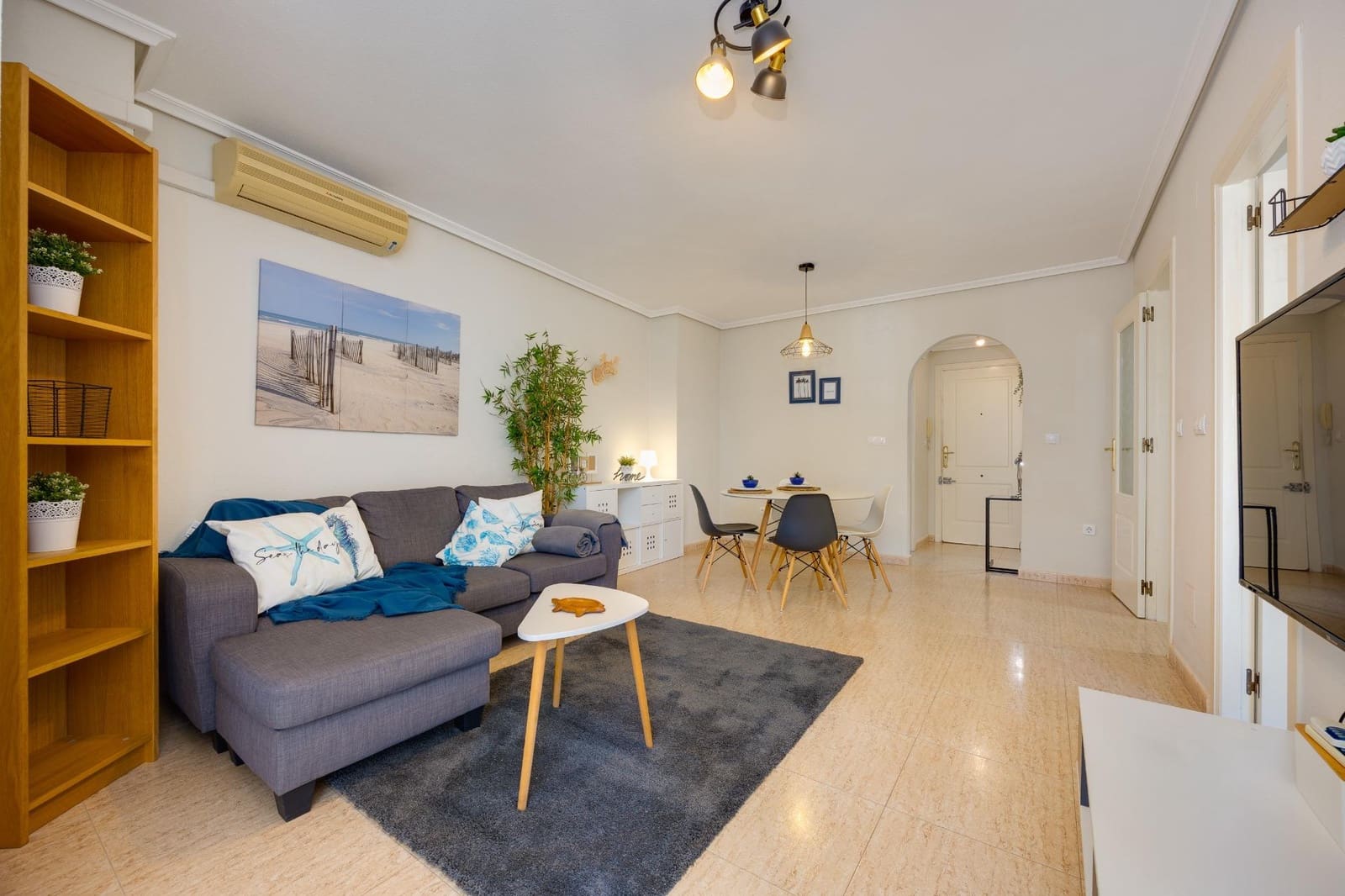 1 slaapkamer Appartement te koop in Torrevieja met garage - € 109.990 (Ref: 10007199)