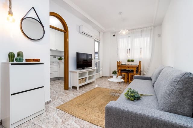 1 sovrum Lägenhet att hyra i Torrevieja - 600 € (Ref: 10047339)