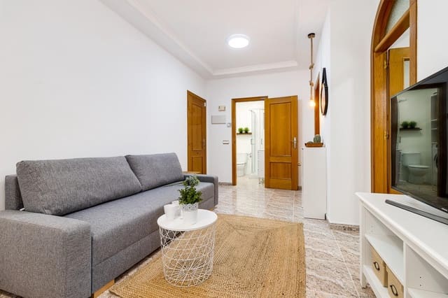 1 sovrum Lägenhet att hyra i Torrevieja - 600 € (Ref: 10047339)