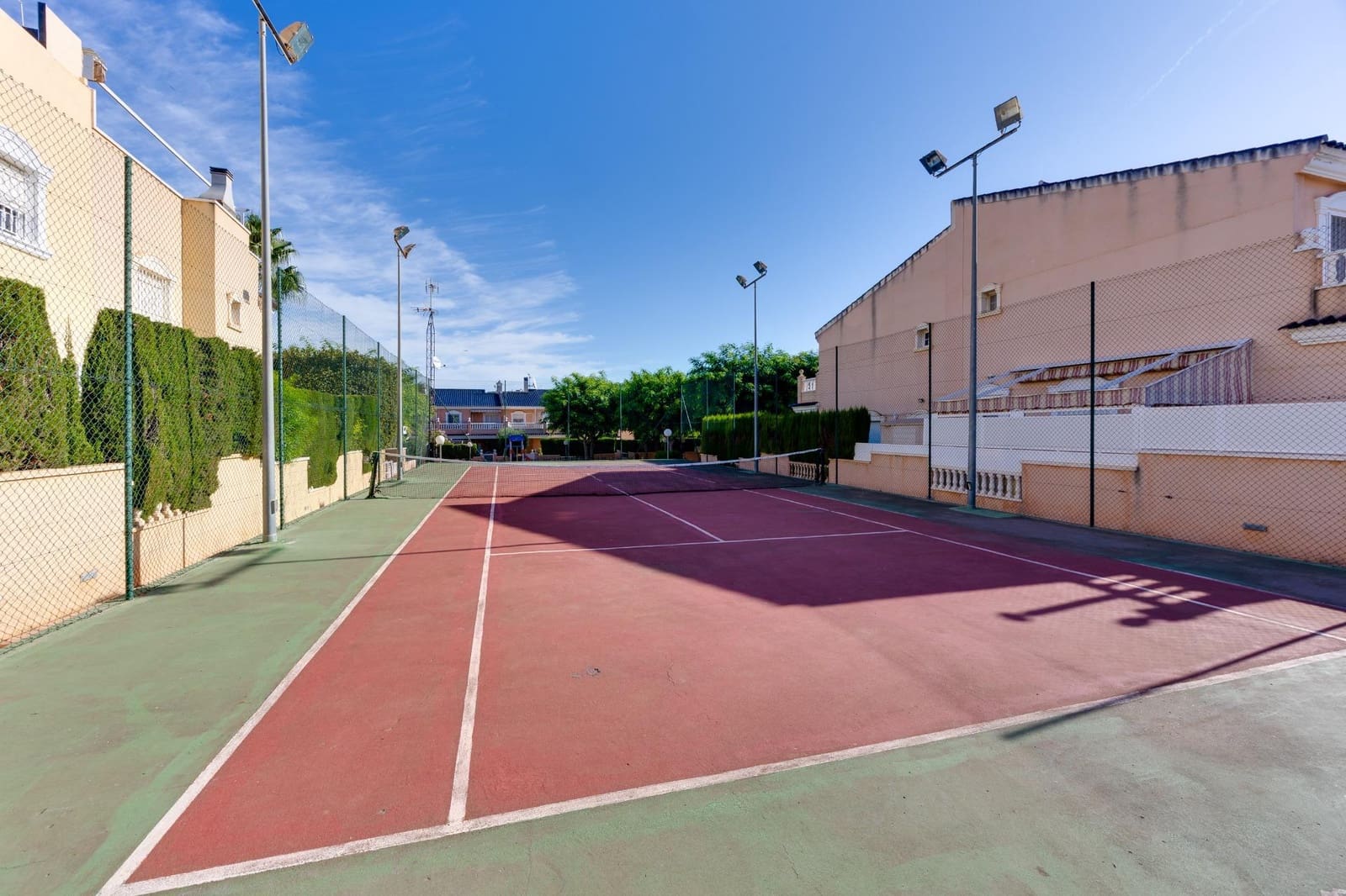2 soveværelse Bungalow til salg i Gran Alacant med swimmingpool garage - € 185.000 (Ref: 10090808)