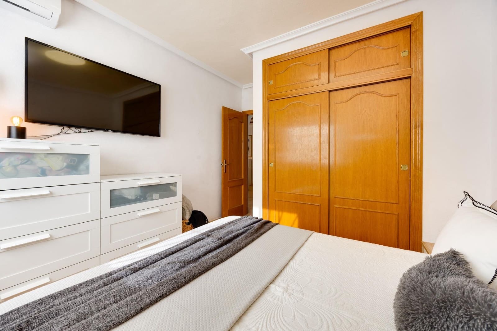 2 slaapkamer Bungalow te koop in Gran Alacant met zwembad garage - € 185.000 (Ref: 10090809)