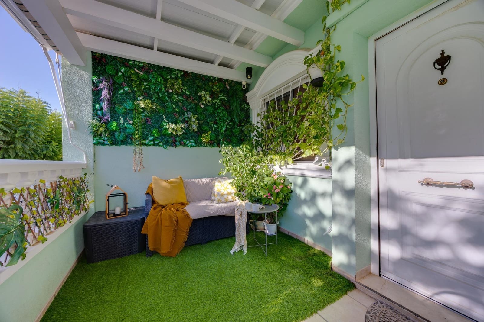 2 slaapkamer Bungalow te koop in Gran Alacant met zwembad garage - € 185.000 (Ref: 10090809)