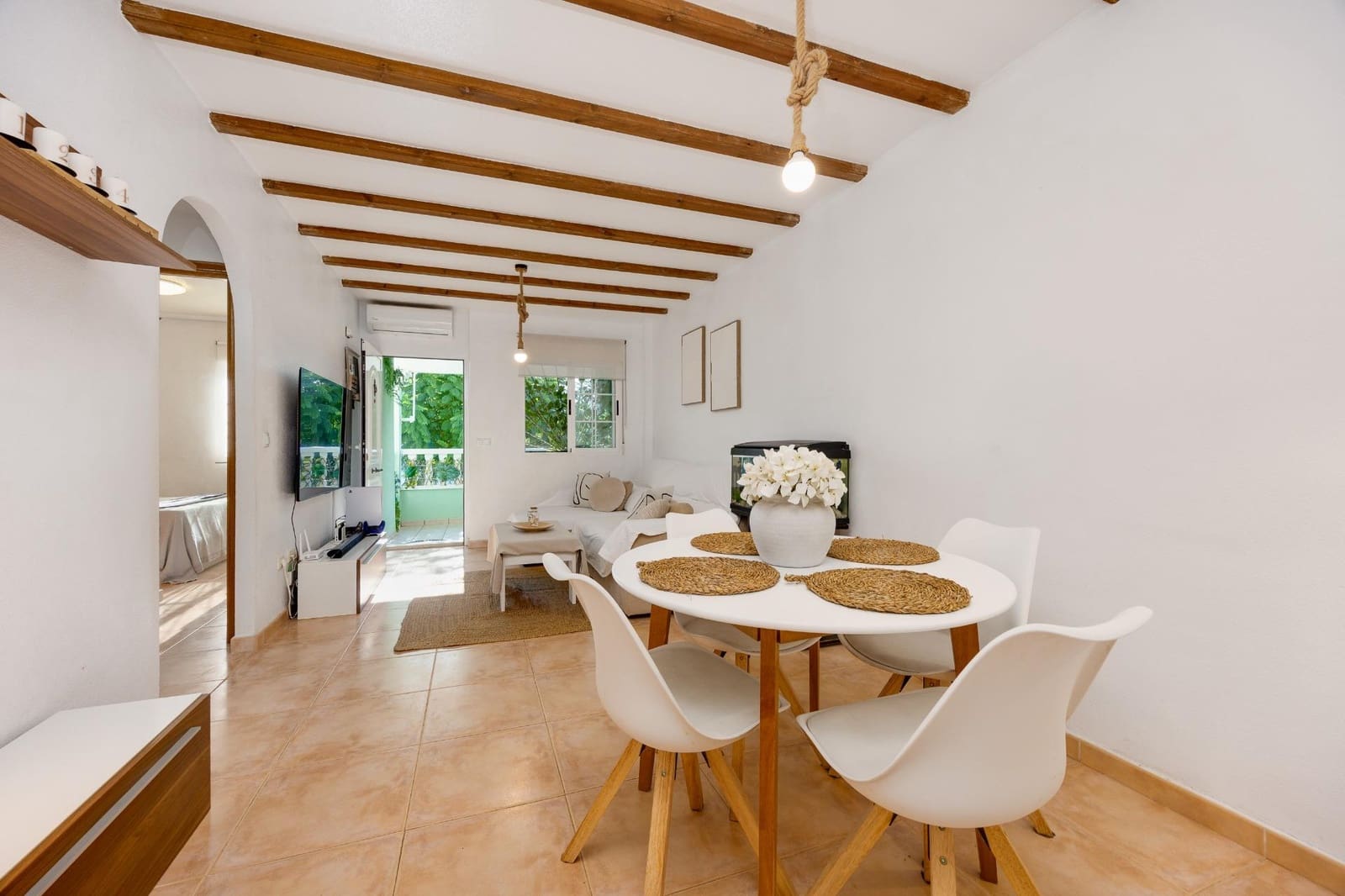 2 slaapkamer Bungalow te koop in Gran Alacant met zwembad garage - € 185.000 (Ref: 10090809)