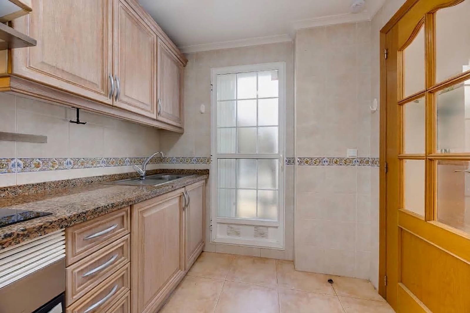 2 slaapkamer Bungalow te koop in Gran Alacant met zwembad garage - € 185.000 (Ref: 10090809)