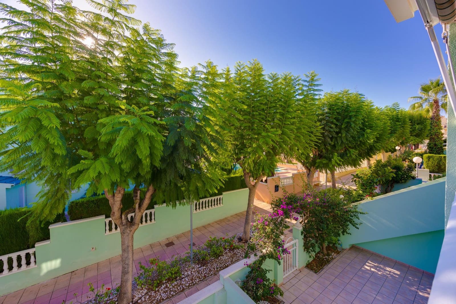 2 slaapkamer Bungalow te koop in Gran Alacant met zwembad garage - € 185.000 (Ref: 10090809)