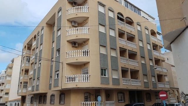 Garage till salu i Avenida Habaneras - Curva de Palangre, Torrevieja - 6 000 € (Ref: 6161311)