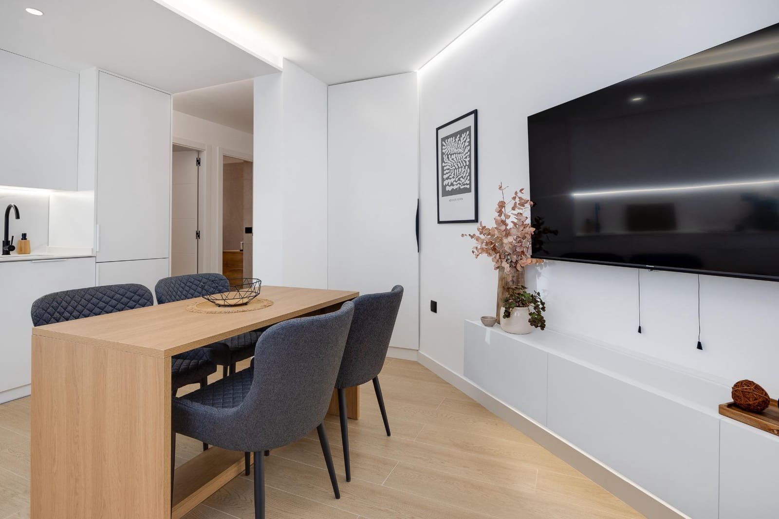 1 quarto Apartamento para arrendamento para férias em Torrevieja com piscina - 350 € (Ref: 8910998)