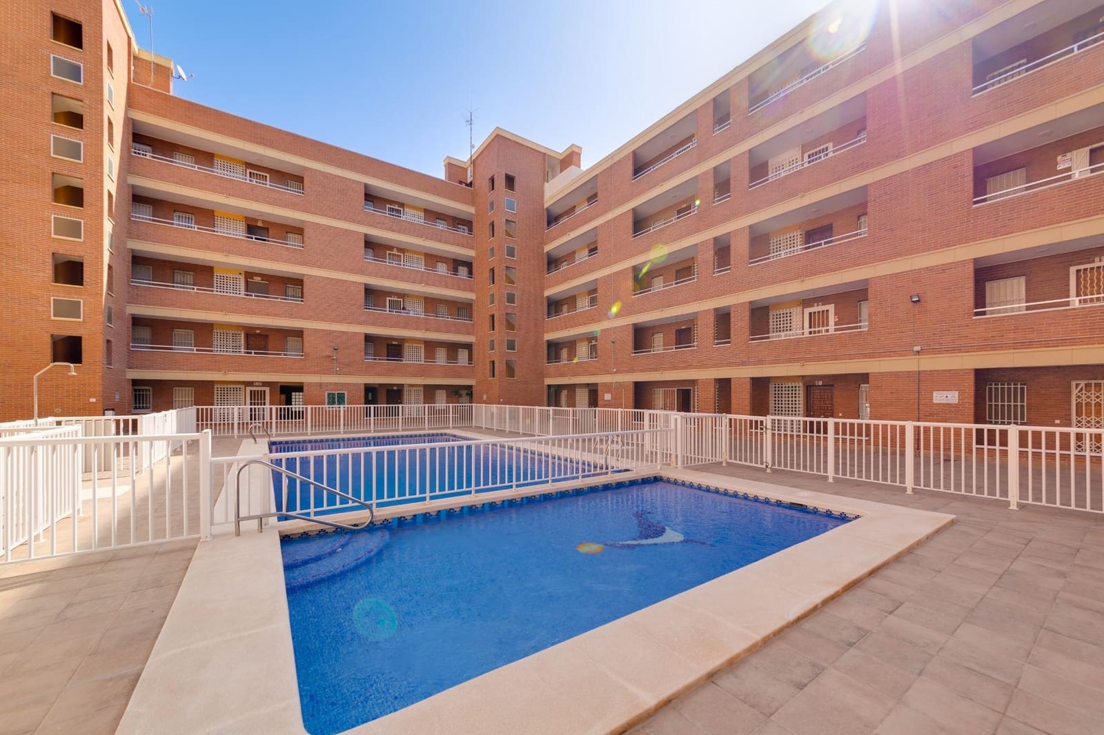 1 quarto Apartamento para arrendamento para férias em Torrevieja com piscina - 350 € (Ref: 8910998)