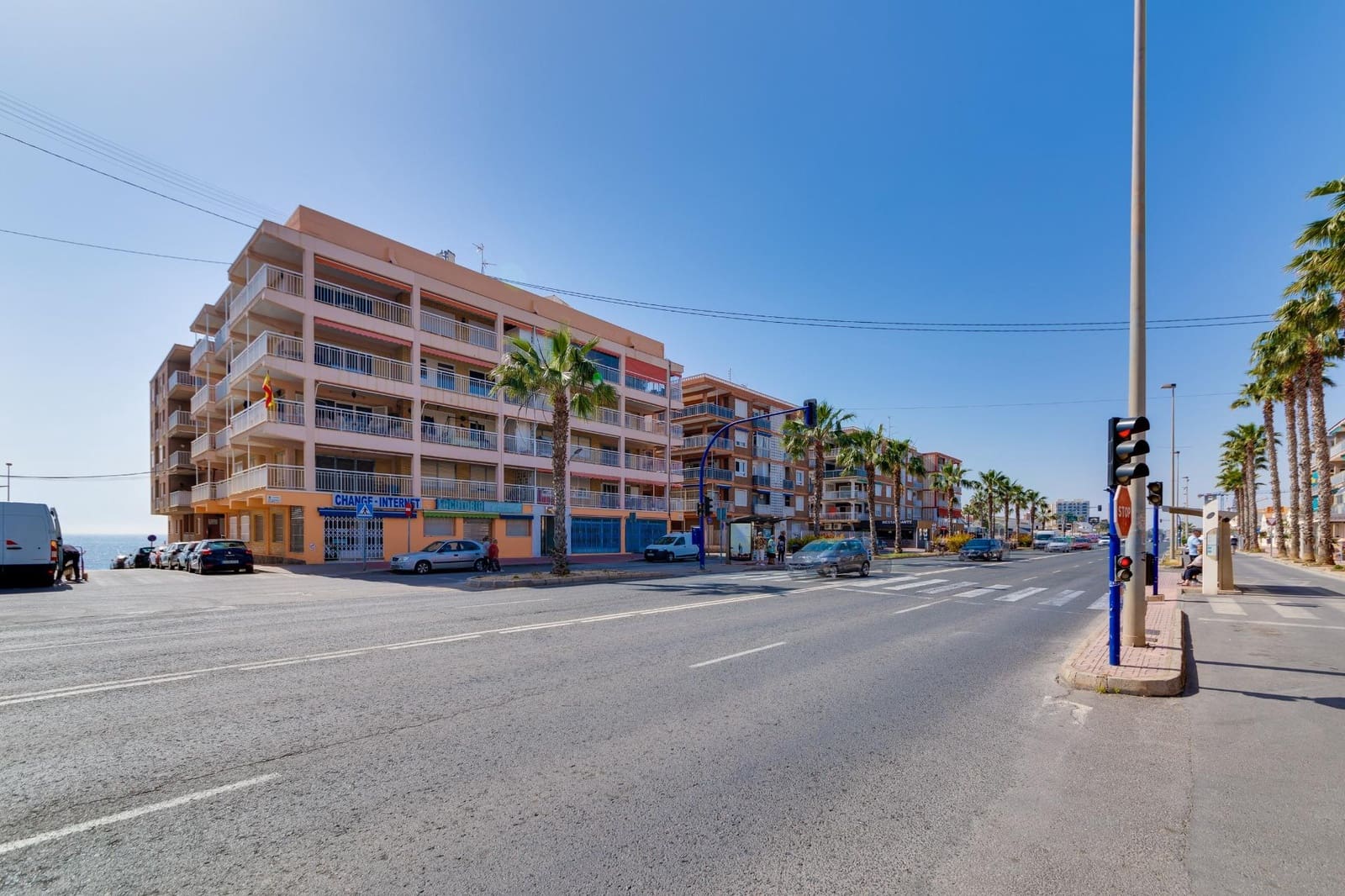 1 quarto Apartamento para arrendamento para férias em Torrevieja com piscina - 350 € (Ref: 8910998)