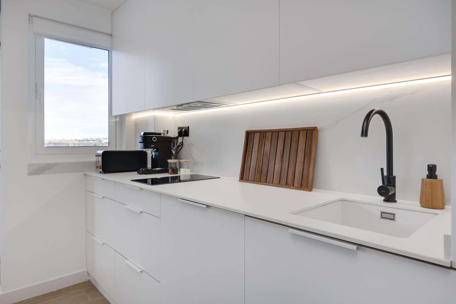 1 quarto Apartamento para arrendamento para férias em Torrevieja com piscina - 350 € (Ref: 8910998)