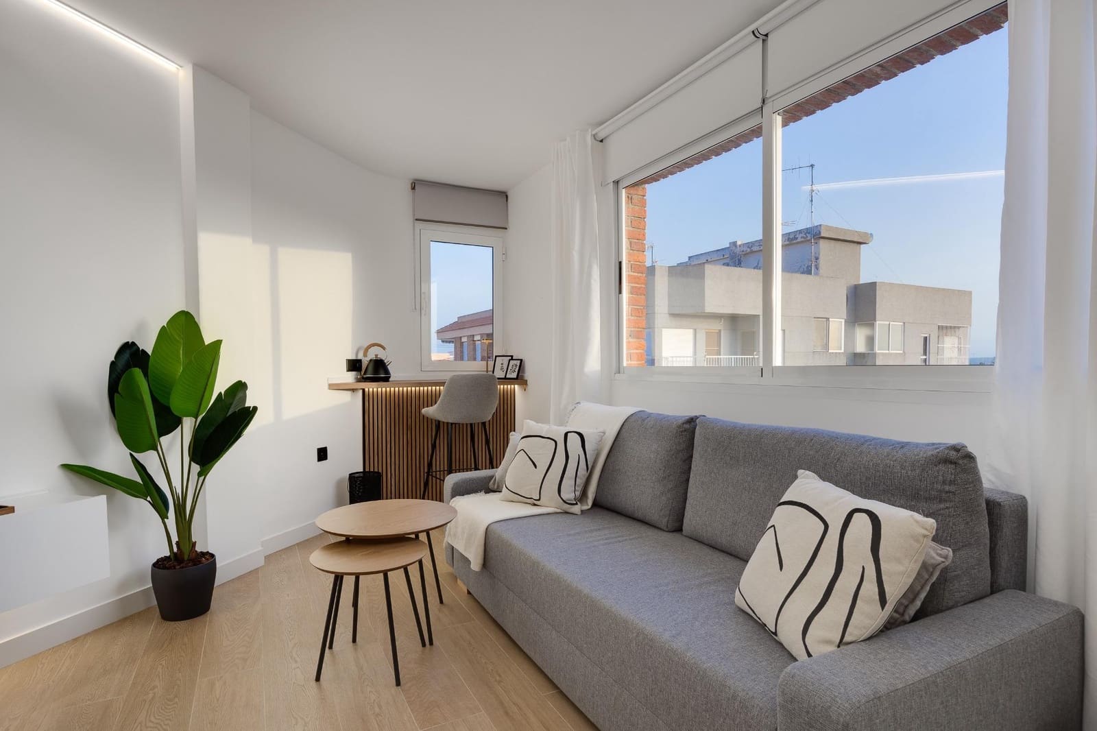 1 quarto Apartamento para arrendamento para férias em Torrevieja com piscina - 350 € (Ref: 8910998)