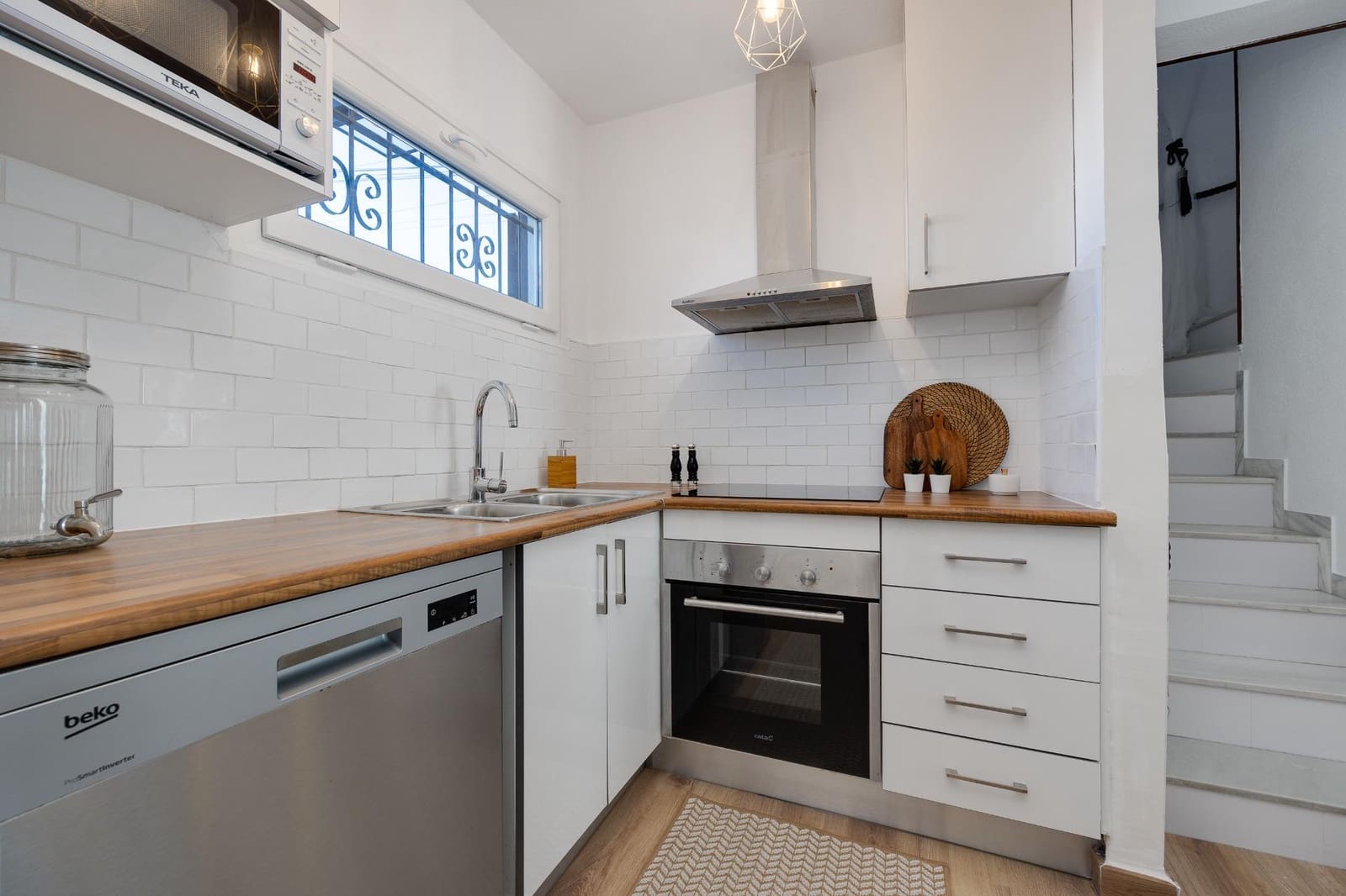 2 bedroom Apartment for sale in Torrevieja with pool - € 229,000 (Ref: 9622382)