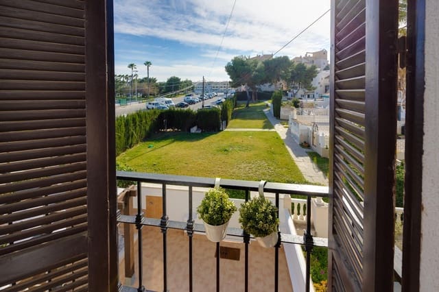 2 bedroom Apartment for sale in Nueva Torrevieja, Torrevieja with pool - € 229,000 (Ref: 9622384)