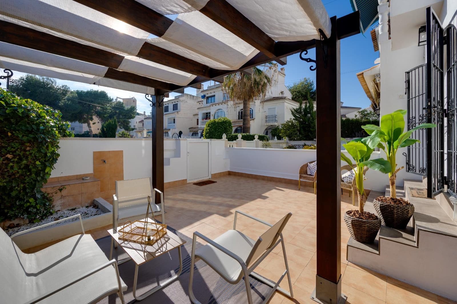 2 sovrum Lägenhet till salu i Torrevieja med pool - 219 990 € (Ref: 9674195)