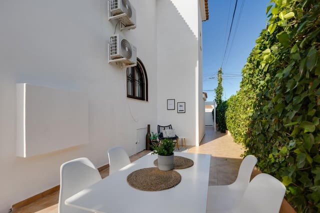 2 soveværelse Lejlighed til salg i Nueva Torrevieja, Torrevieja med swimmingpool garage - € 216.000 (Ref: 9876404)