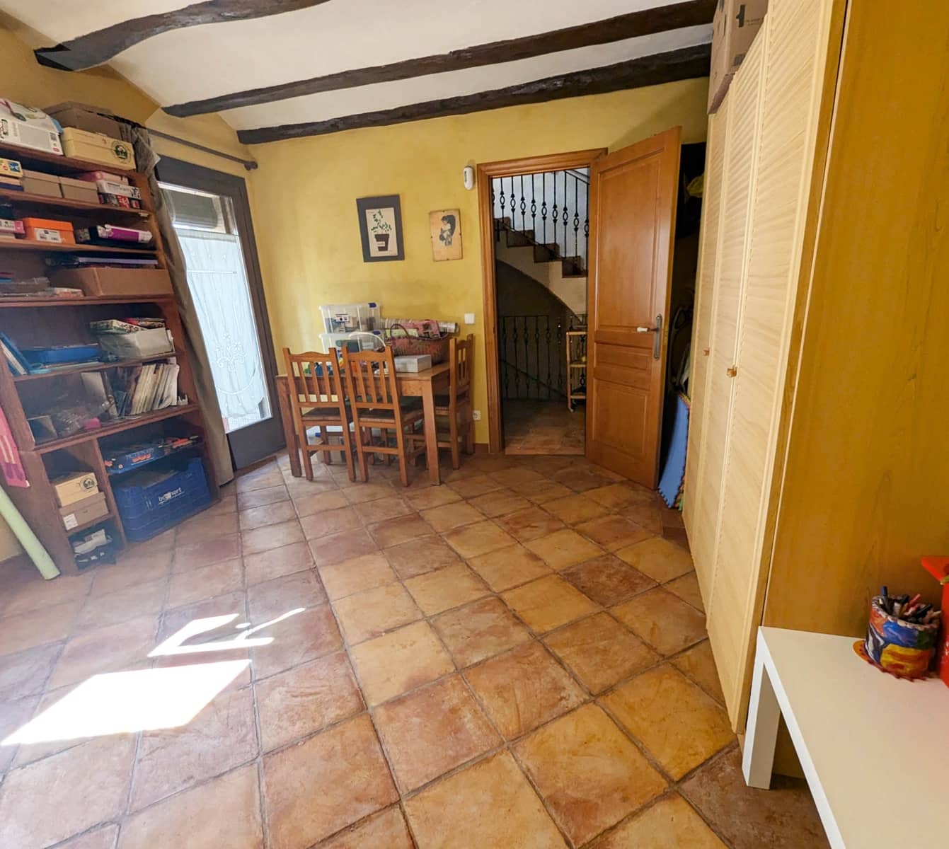 4 bedroom Townhouse for sale in El Pinell de Brai with garage - € 248,000 (Ref: 9523266)