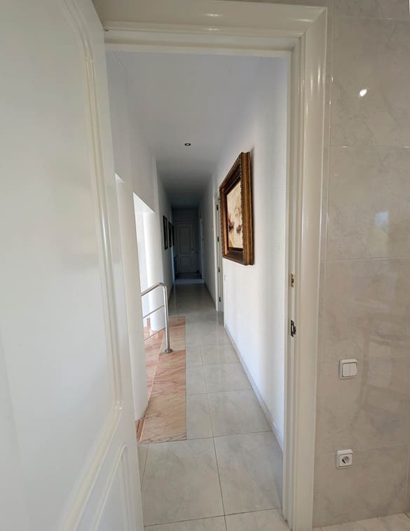 3 sypialnia Dom na sprzedaż w Rasquera z garażem - 240 000 € (Ref: 9523478)