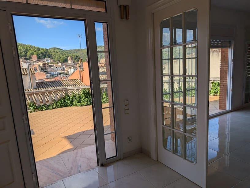 3 sypialnia Dom na sprzedaż w Rasquera z garażem - 240 000 € (Ref: 9523478)