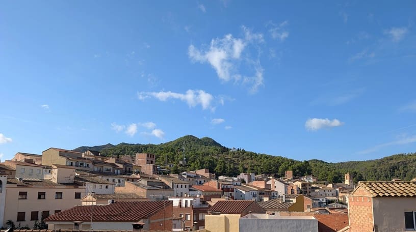 3 sypialnia Dom na sprzedaż w Rasquera z garażem - 240 000 € (Ref: 9523478)