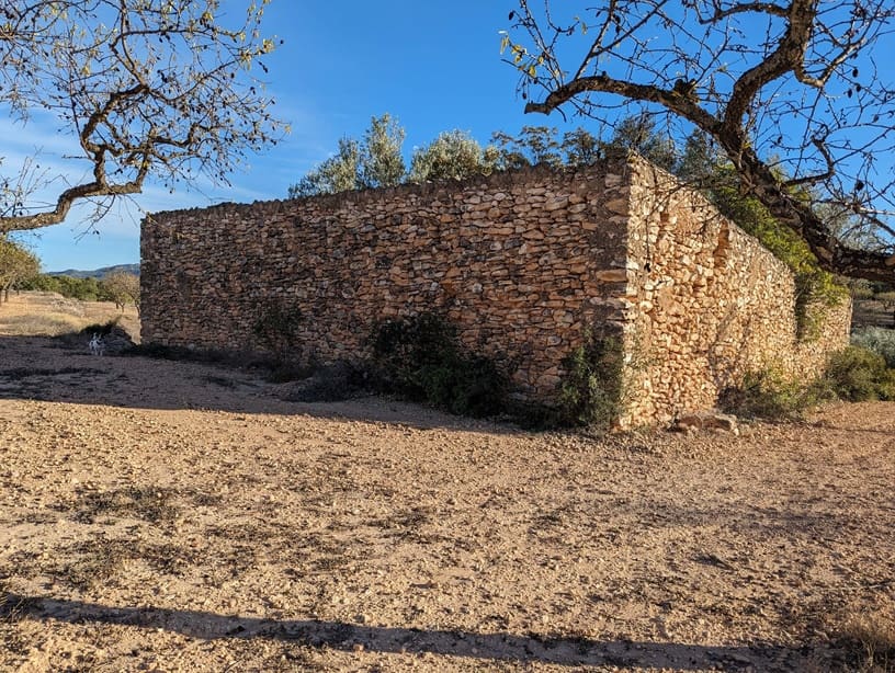 1 bedroom Finca/Country House for sale in El Pinell de Brai - € 69,000 (Ref: 9528853)