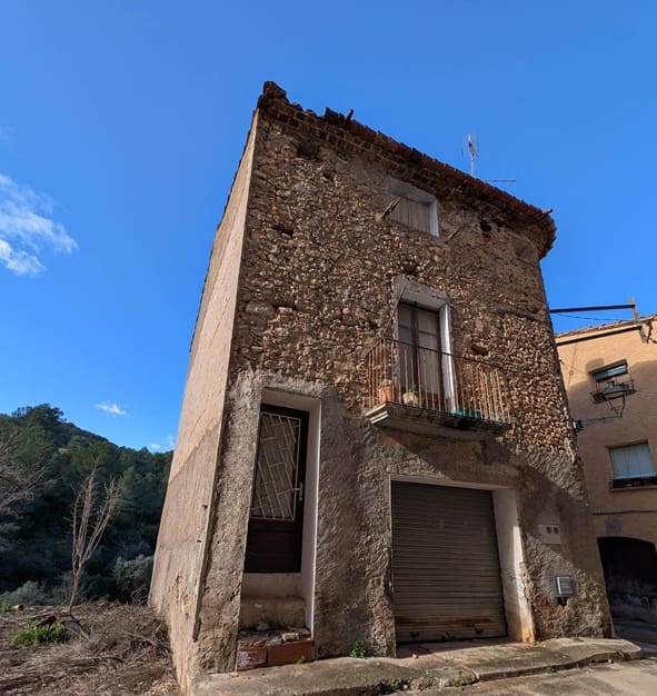 Casa de 2 habitaciones en Rasquera en venta - 28.000 € (Ref: 9564035)