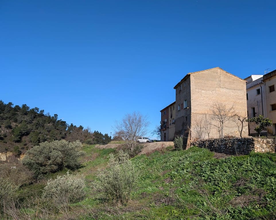 Casa de 2 habitaciones en Rasquera en venta - 28.000 € (Ref: 9564035)