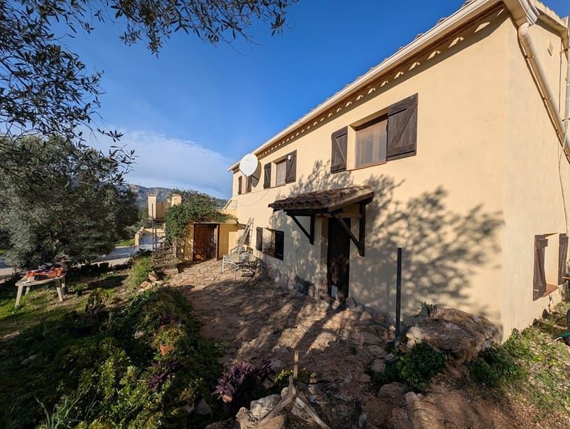 3 sovrum Finca/Hus på landet till salu i Tivissa med pool garage - 310 000 € (Ref: 9596487)