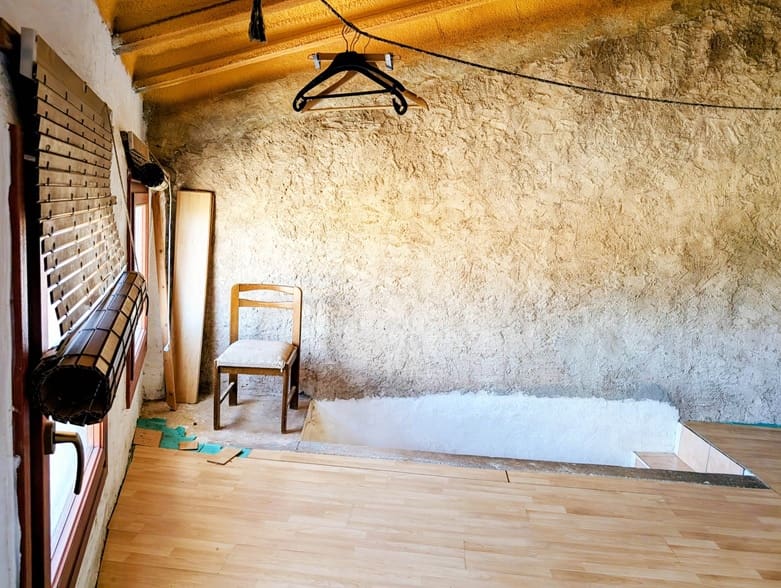 3 soveværelse Byhus til salg i Miravet - € 55.000 (Ref: 9691619)