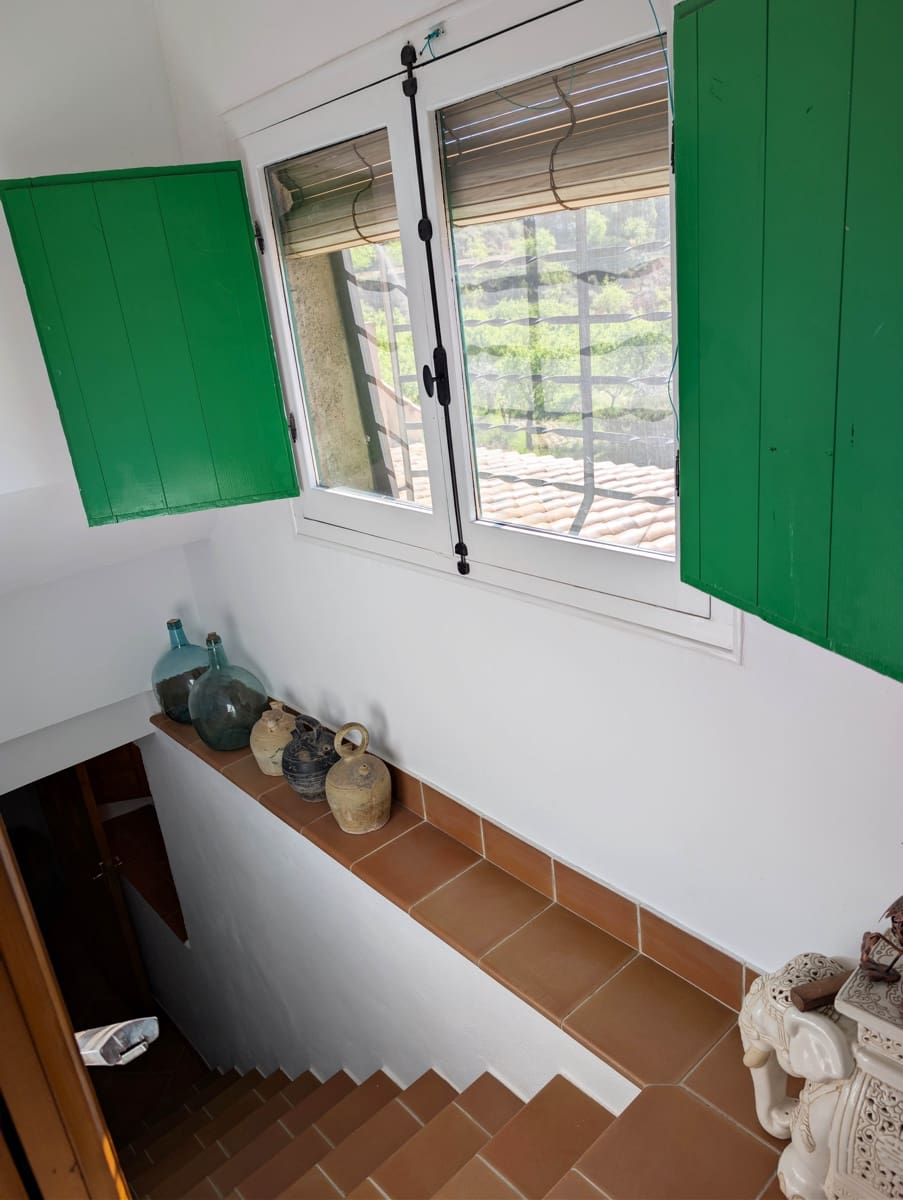 2 soverom Finca/Herregård til salgs i Gandesa med svømmebasseng garasje - € 172 000 (Ref: 9742145)