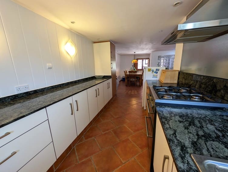 2 soverom Finca/Herregård til salgs i Gandesa med svømmebasseng garasje - € 172 000 (Ref: 9742145)