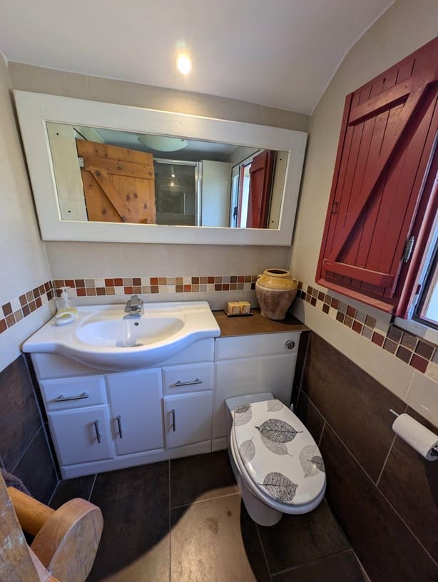 2 soverom Finca/Herregård til salgs i Gandesa med svømmebasseng garasje - € 172 000 (Ref: 9742145)