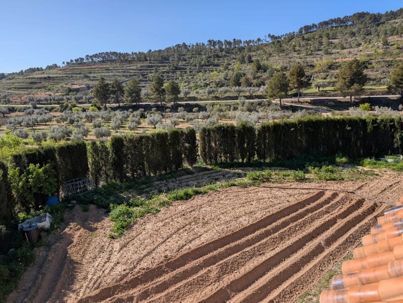 2 soverom Finca/Herregård til salgs i Gandesa med svømmebasseng garasje - € 172 000 (Ref: 9742145)