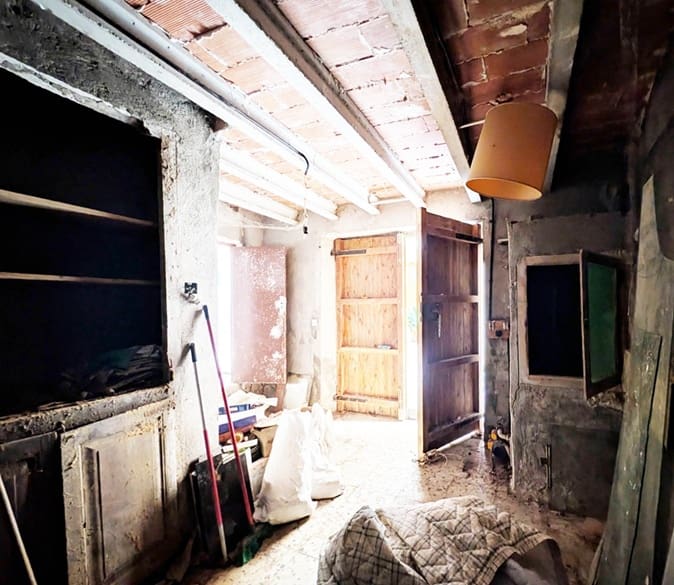 6 soverom Hus til salgs i Rasquera - € 42 000 (Ref: 9815144)