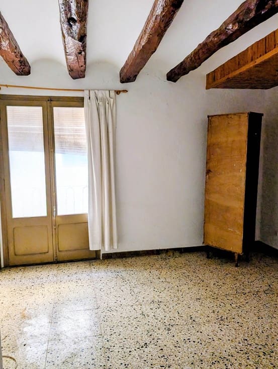 6 soverom Hus til salgs i Rasquera - € 42 000 (Ref: 9815144)