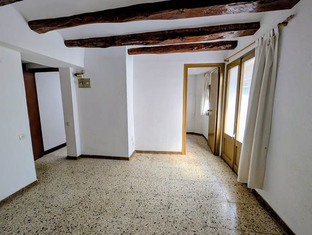 6 soverom Hus til salgs i Rasquera - € 42 000 (Ref: 9815144)