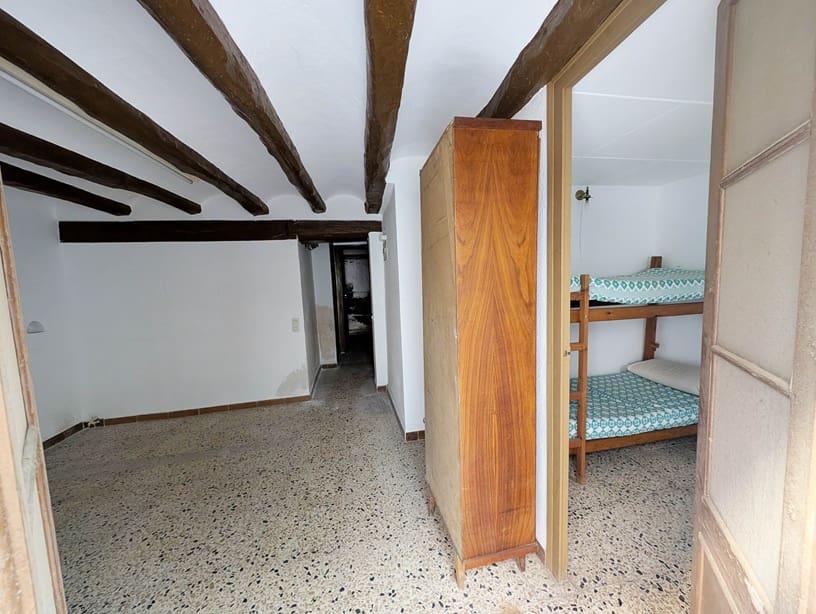 6 soverom Hus til salgs i Rasquera - € 42 000 (Ref: 9815144)