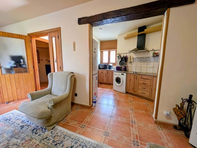 3 slaapkamer Huis te koop in Riba-roja d'Ebre - € 160.000 (Ref: 9885297)