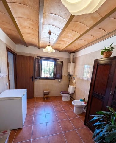 3 soverom Finca/Herregård til salgs i Garcia - € 189 000 (Ref: 9902408)