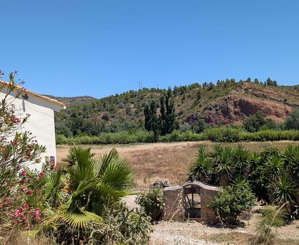 3 soverom Finca/Herregård til salgs i Garcia - € 189 000 (Ref: 9902408)