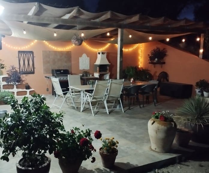 3 soverom Finca/Herregård til salgs i Garcia - € 189 000 (Ref: 9902408)