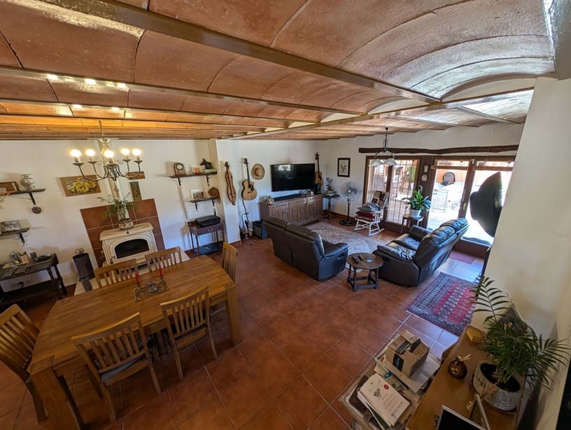 3 soverom Finca/Herregård til salgs i Garcia - € 189 000 (Ref: 9902408)