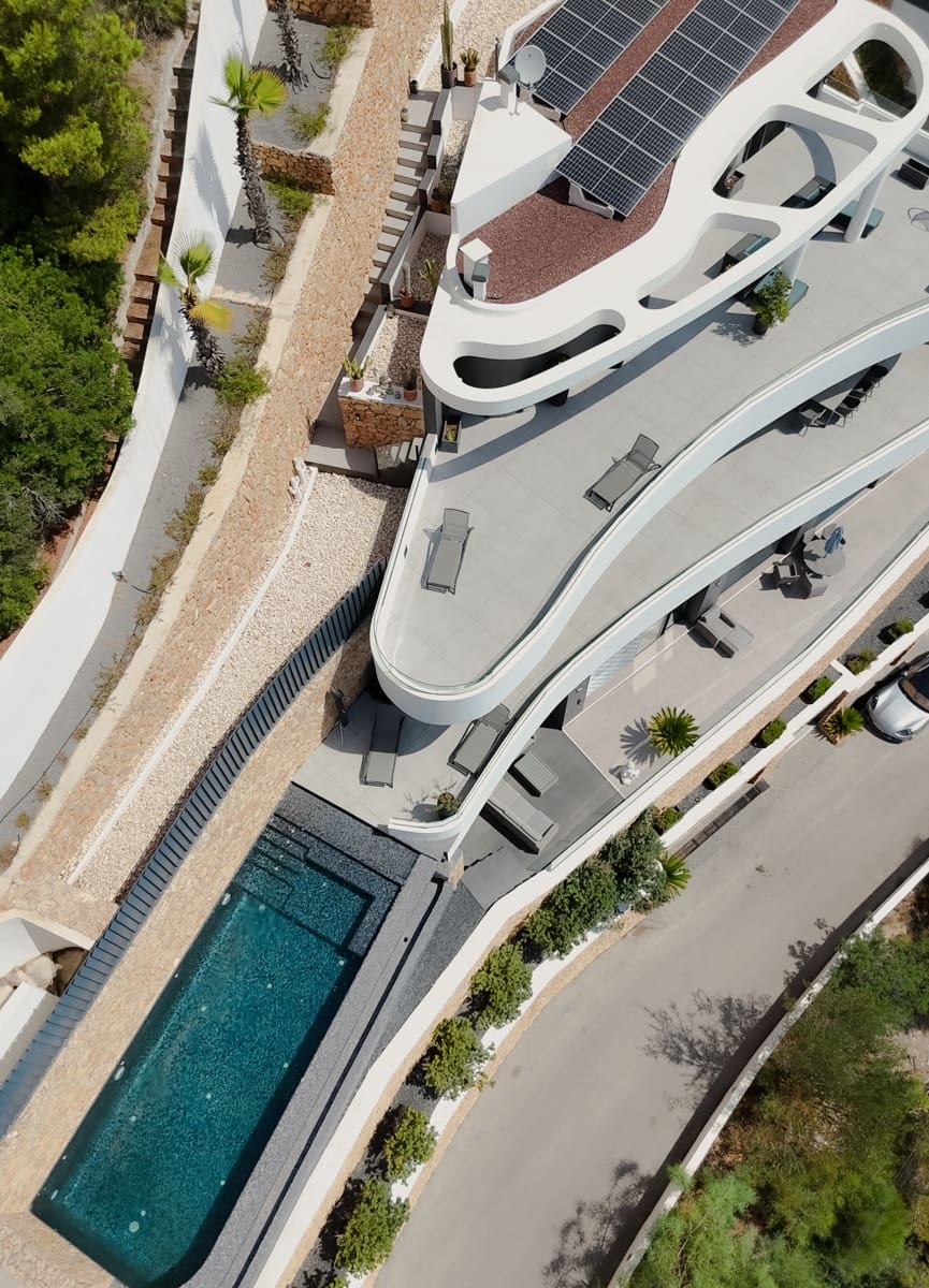 3 soveværelse Villa til salg i Ambolo med swimmingpool garage - € 4.250.000 (Ref: 9228182)