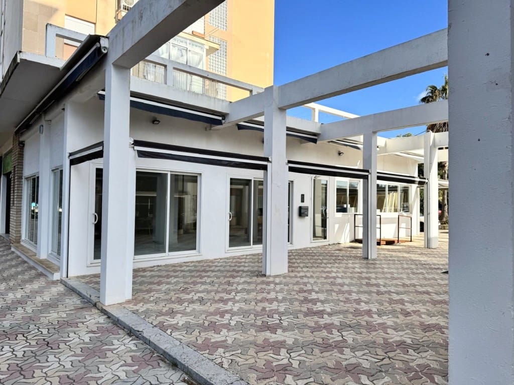 Kommersiell til salgs i Palmanova - € 325 000 (Ref: 3394834)