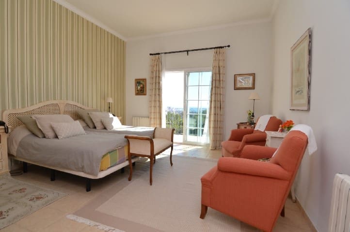 4 sovrum Villa till salu i Costa d'en Blanes med pool - 1 945 000 € (Ref: 3988378)