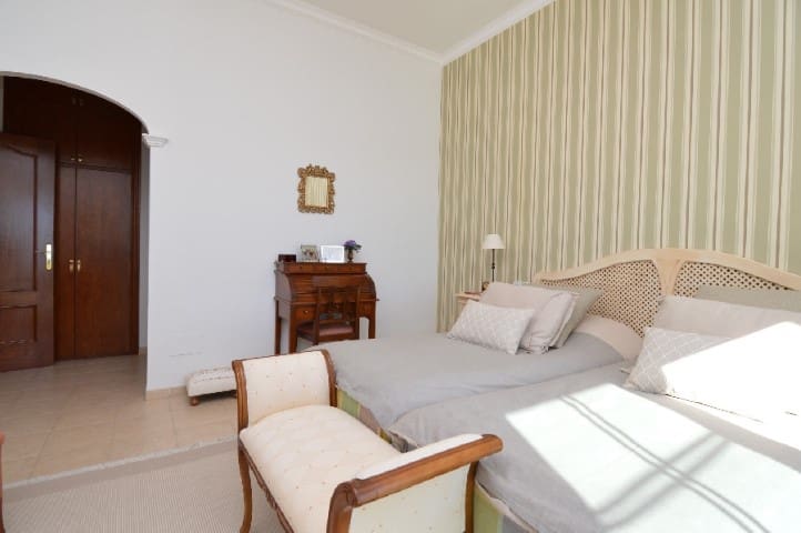 4 sovrum Villa till salu i Costa d'en Blanes med pool - 1 945 000 € (Ref: 3988378)