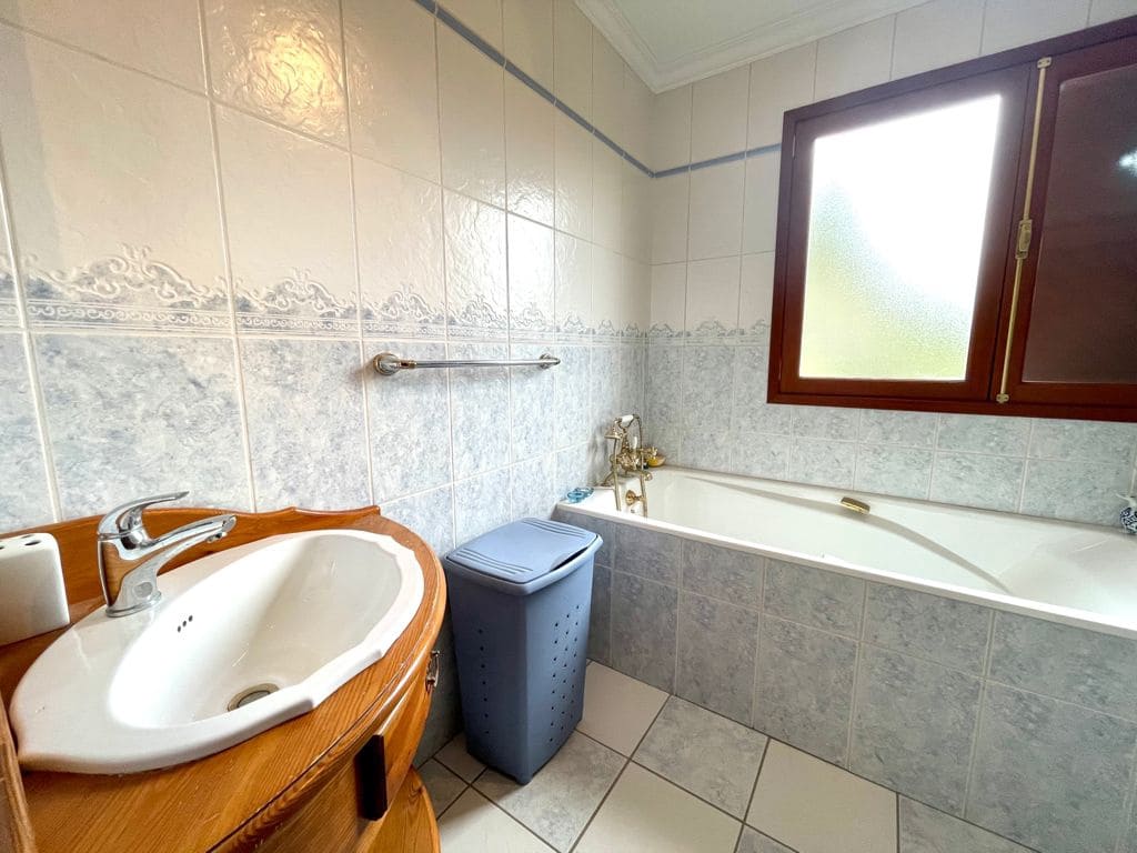 5 soveværelse Finca/Landehus til salg i Puigpunyent med swimmingpool garage - € 1.250.000 (Ref: 5920208)